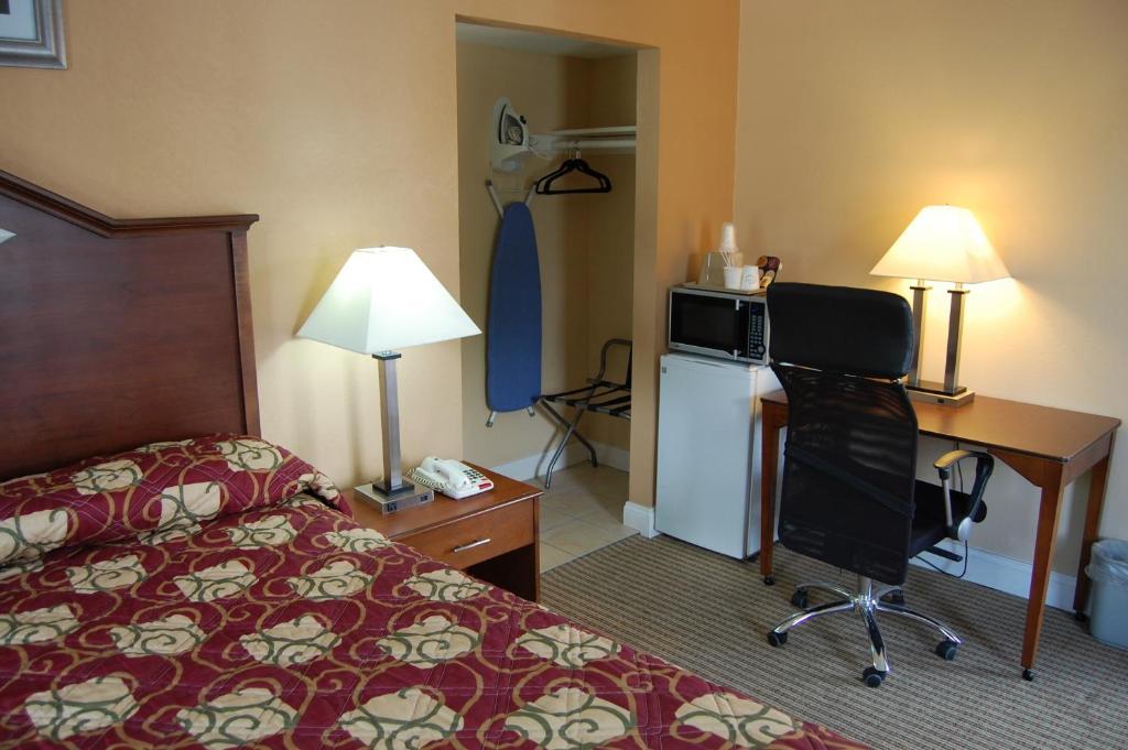 Towne Motel Alexandria Phòng bức ảnh